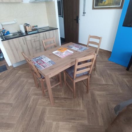 Apartamento De Lujo En La Sierra Бесерриль-де-ла-Сьерра Экстерьер фото